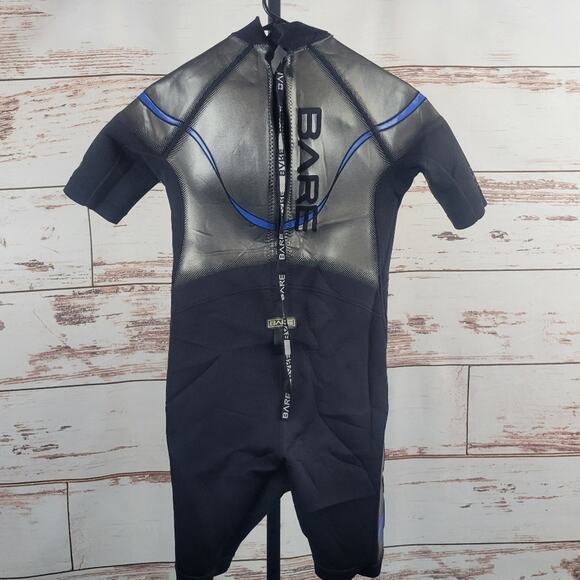 Bare Plazma 2/2mm Shorty Wetsuit Size Medium - Picture 2 of 7